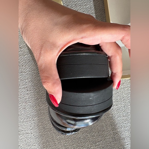 Michael Kors Barton Crackle Patent Slip-On — Black — Size U.S. 8.5 (NOT OUTLET) - Picture 15 of 16